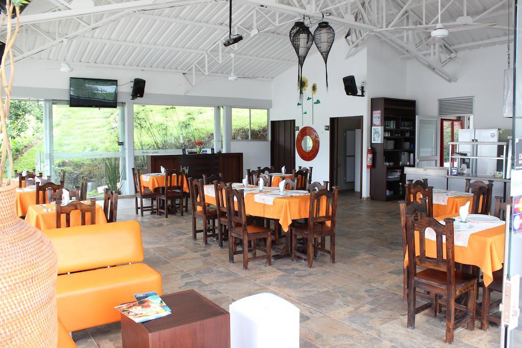 Sky Club Eco Hotel Belen de Umbria Екстер'єр фото
